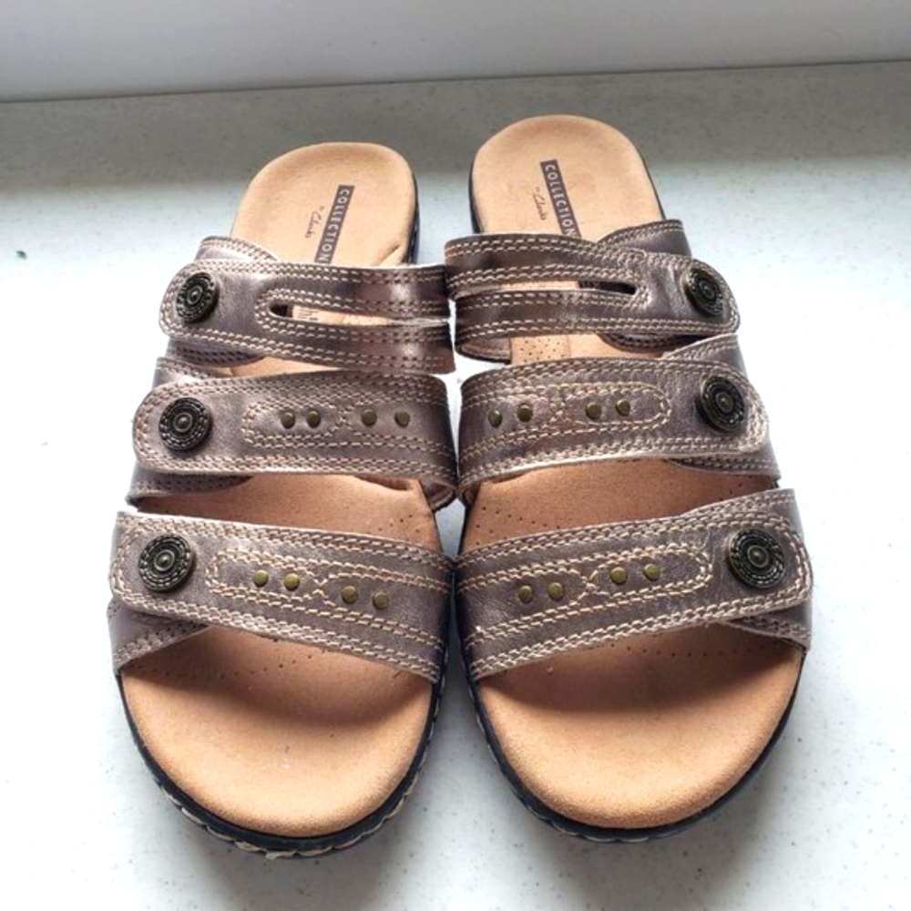 Collection by Clarks Women's Slip On Size 8M